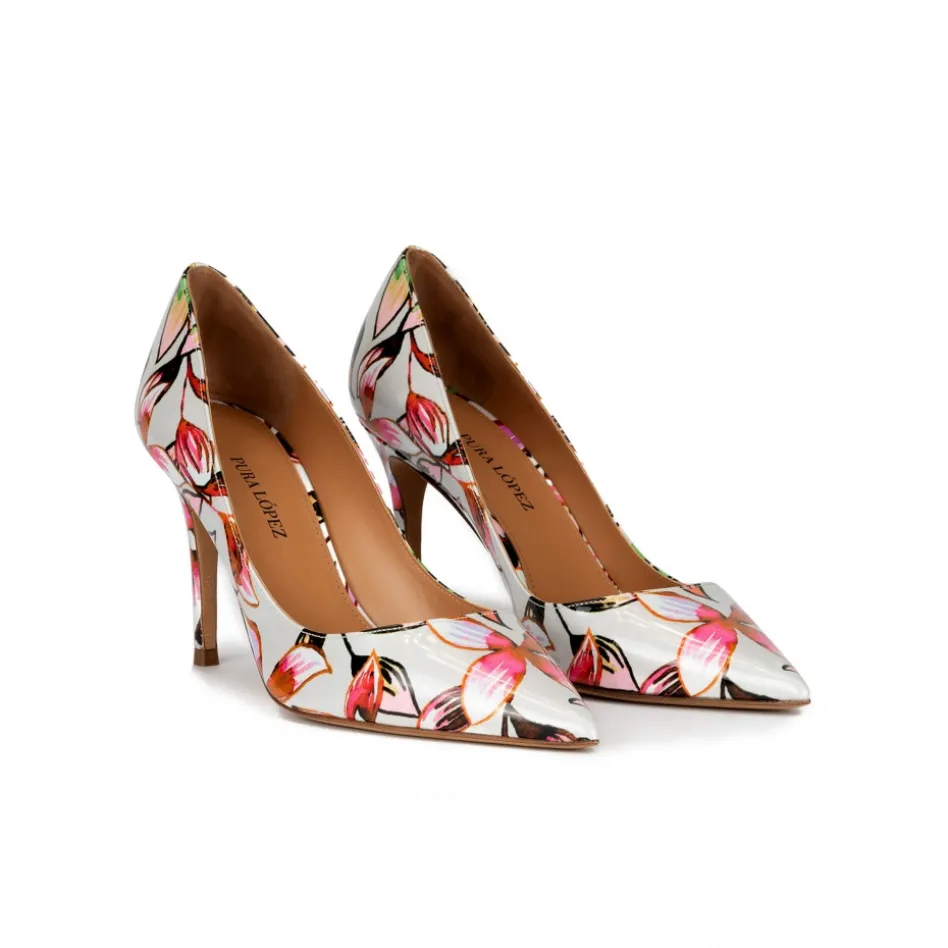 Aqua Pointed toe high heel pumps in floral print fabric