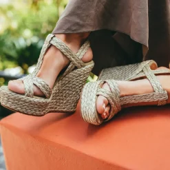Filipa High wedge sandals in taupe raffia and suede
