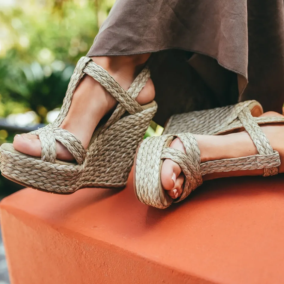 Filipa High wedge sandals in taupe raffia and suede