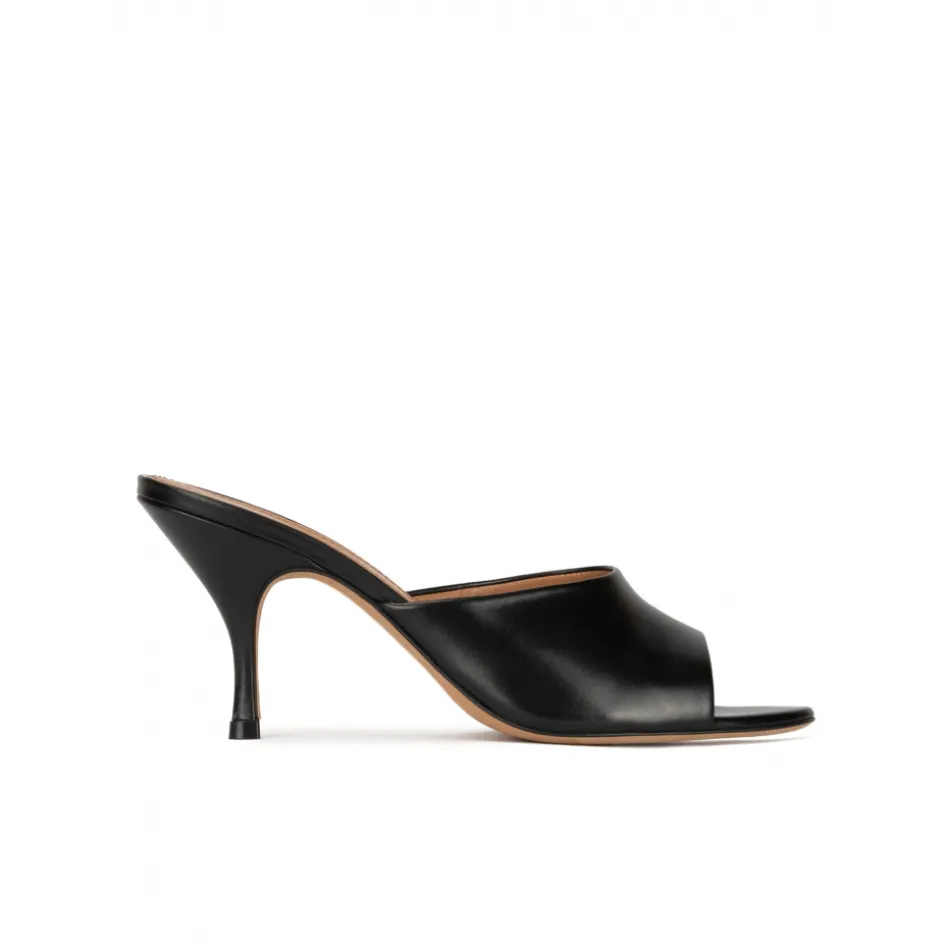 Quentin Mid heel mules in black leather